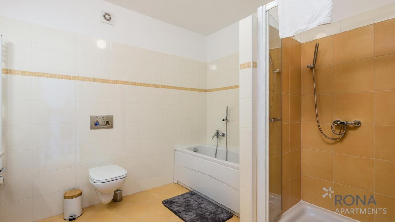Rona Apartment Denis Umag Kültér fotó
