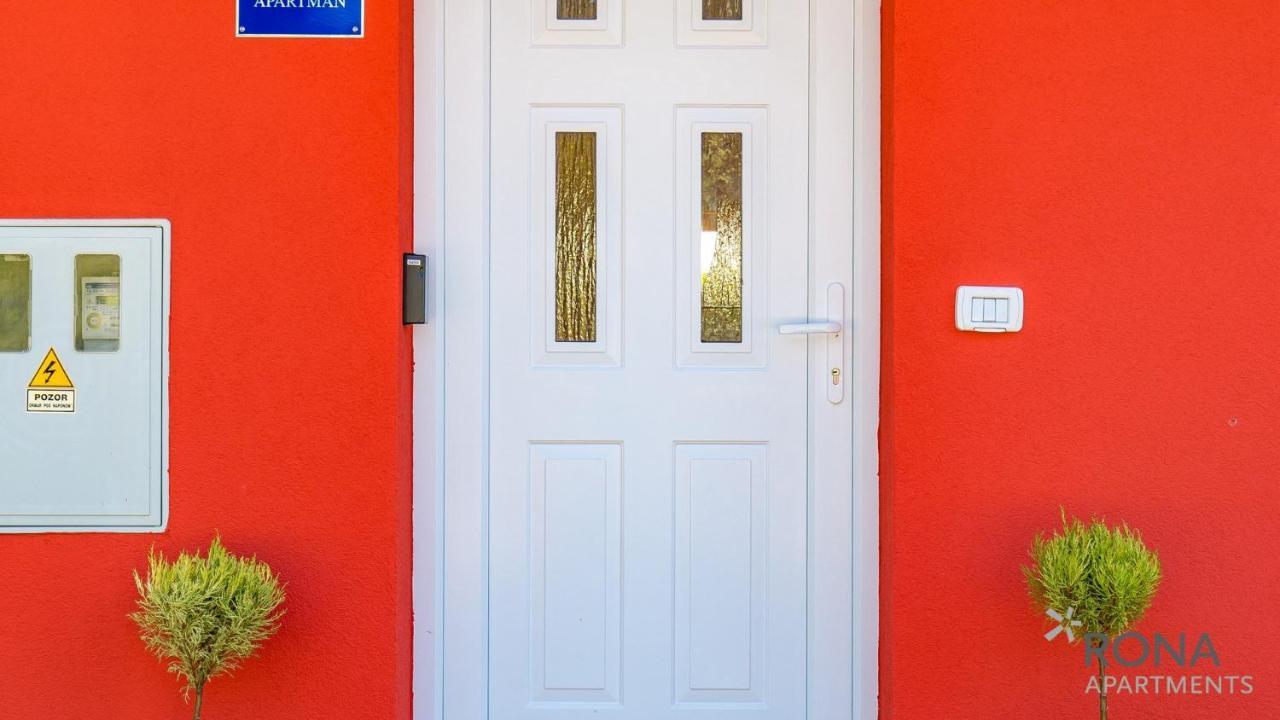 Rona Apartment Denis Umag Kültér fotó
