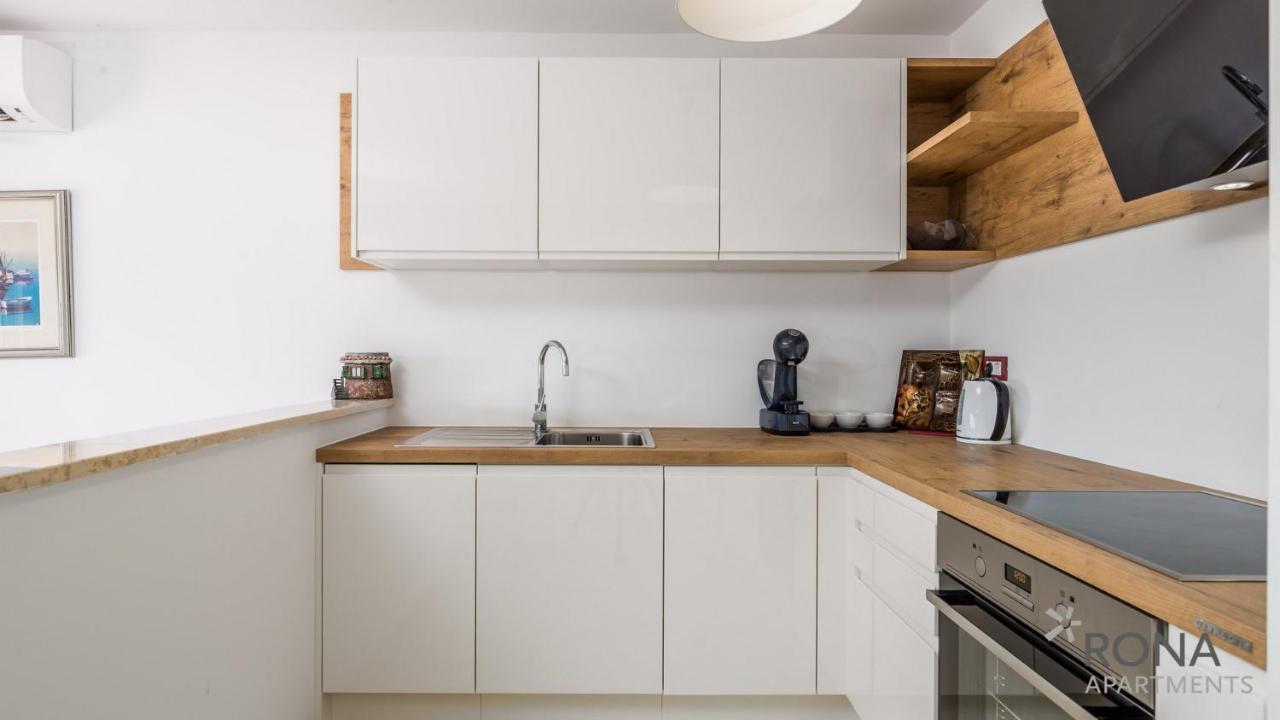 Rona Apartment Denis Umag Kültér fotó